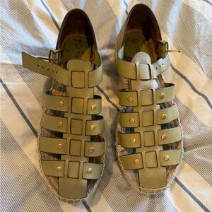 Tory Birch fisherman sandals green size 9.5